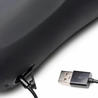 Auto Milker 15X Zuigende Masturbator &ndash; Verwarmde Masturbator met Zuig- en Trilfunctie